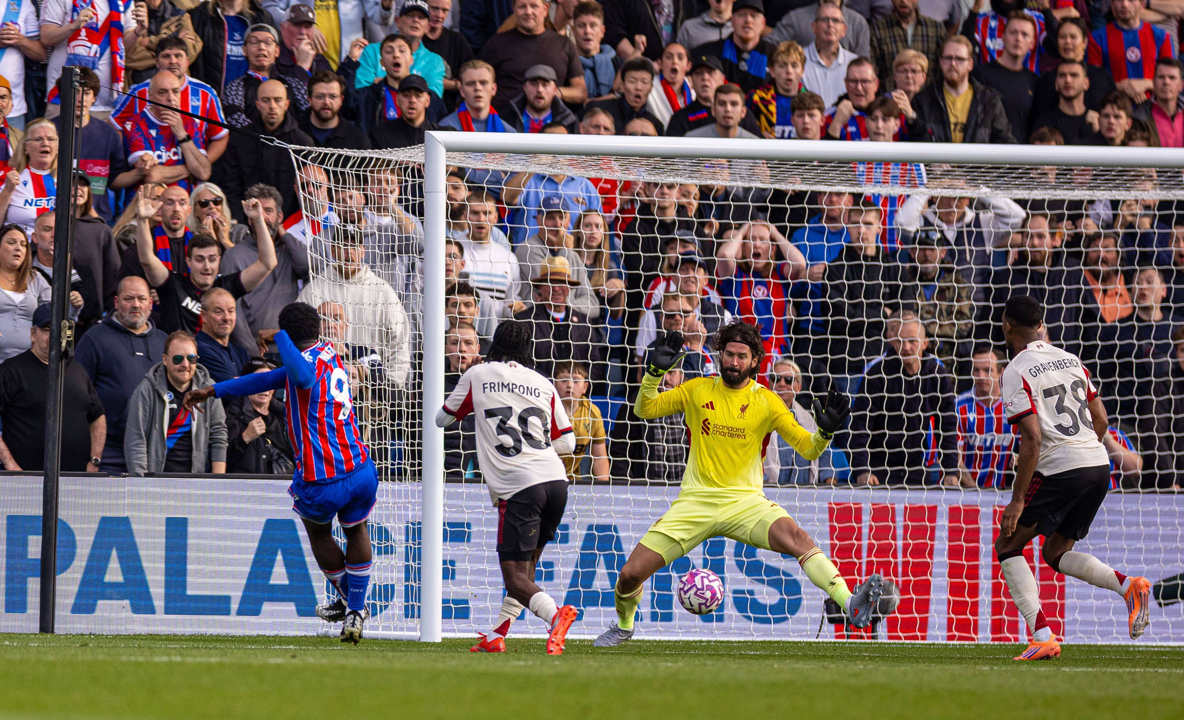 关于利物浦轻取塞维利亚,皮克统治全场的信息 关于利物浦轻取塞维利亚,皮克统治全场的信息