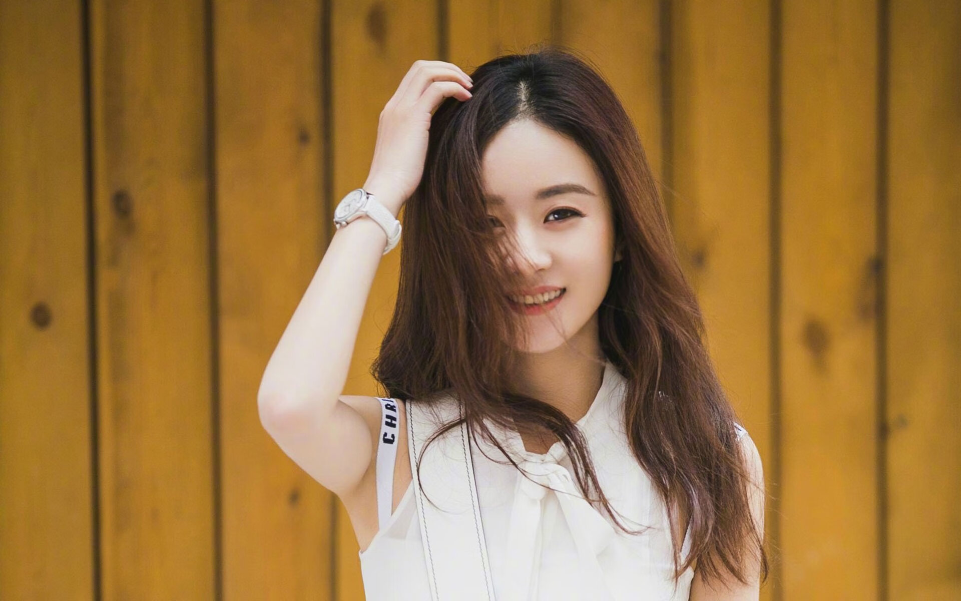 F1新赛季引擎轰鸣夜,门迪化身锋线超车王