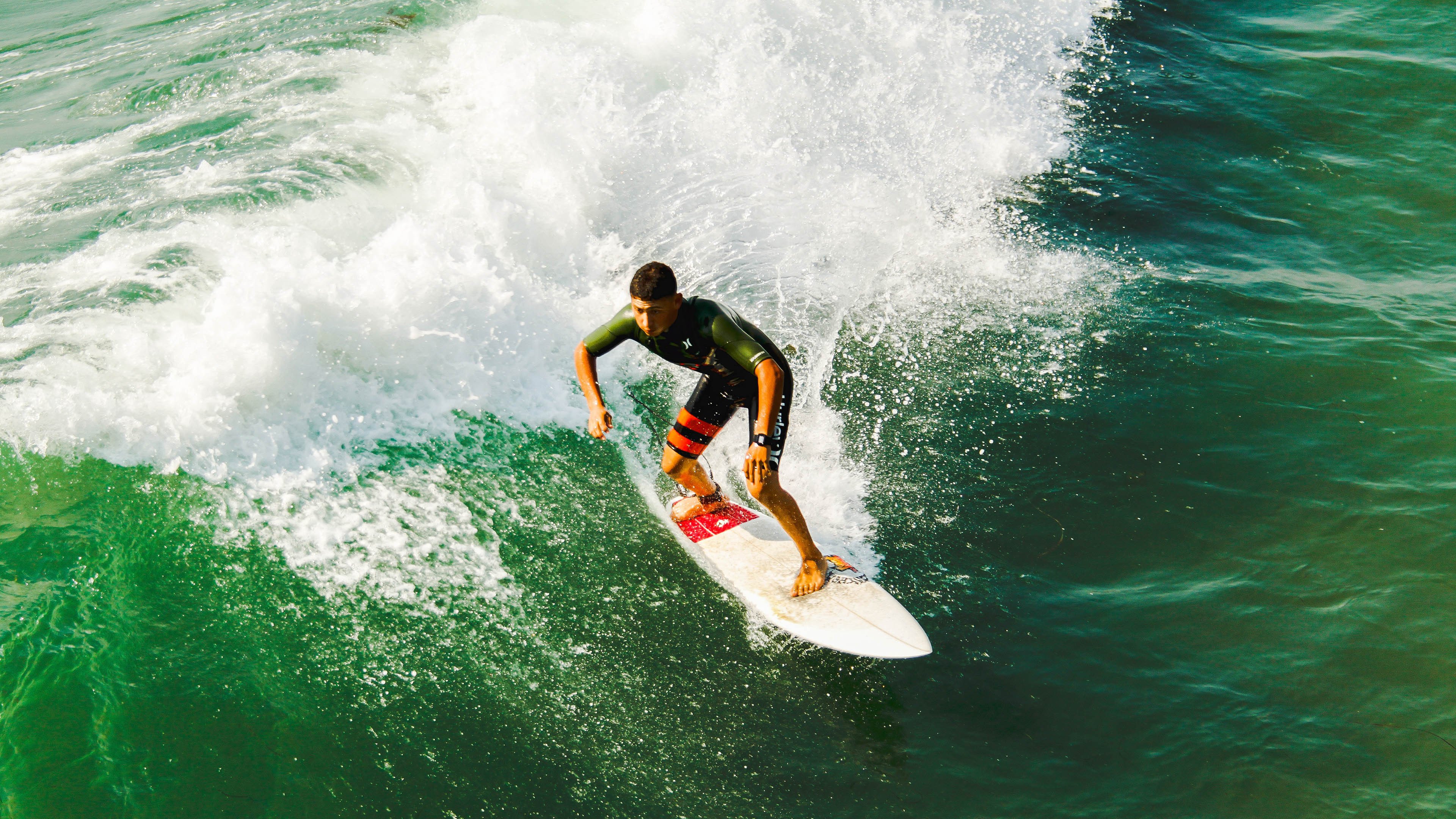 防守美学，金玟哉用一场比赛定义亚洲后卫的全球价值