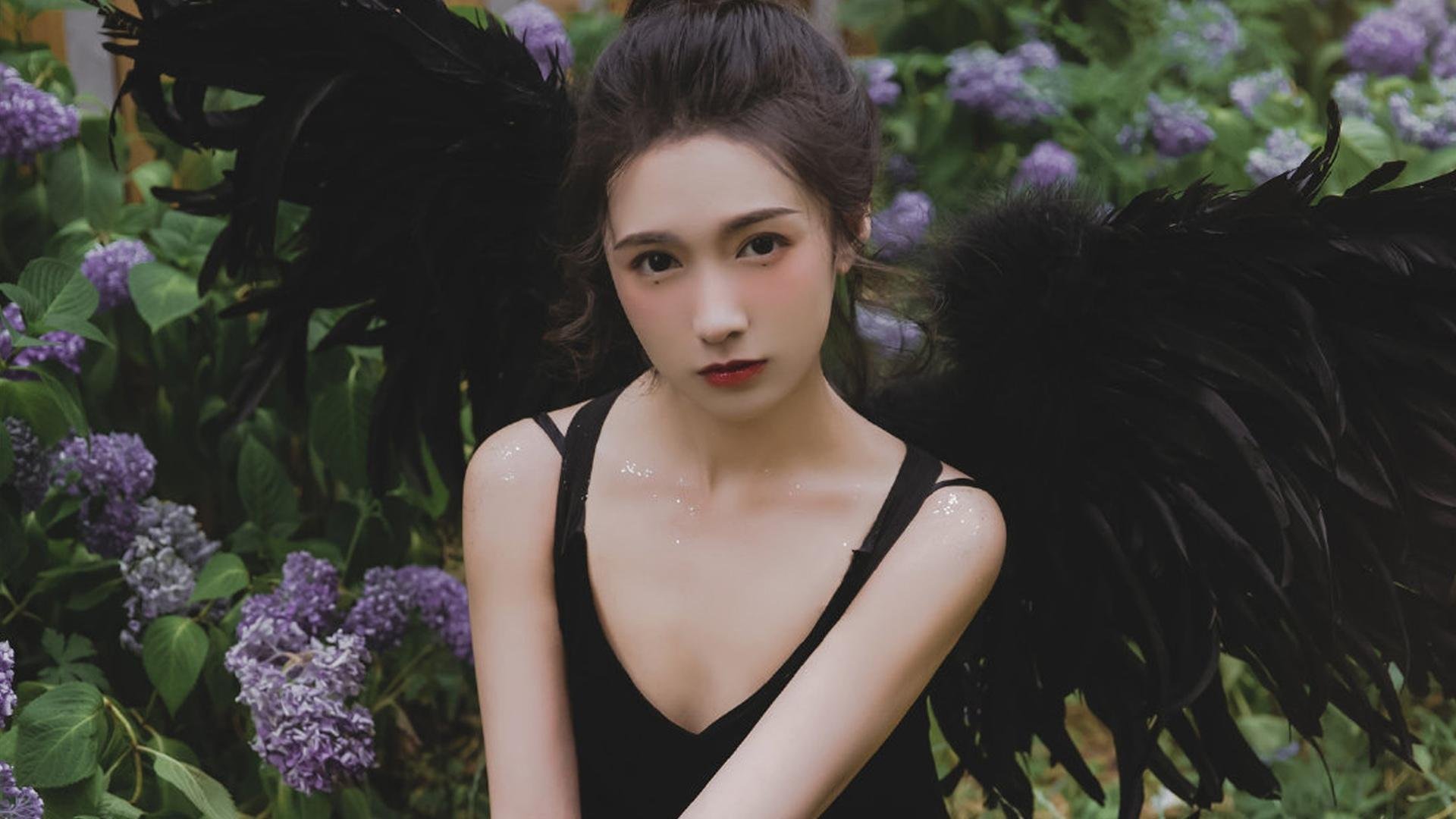 硬仗中的唯一英雄，莫兰特跨联赛助76人险胜广厦队