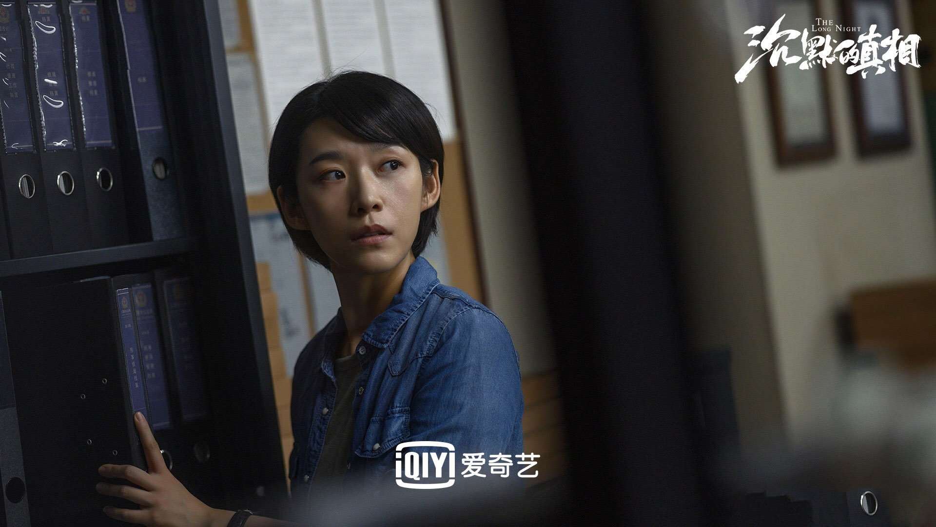 篮球世界今日双焦点，雄鹿闪电战击溃浙江，东契奇季后赛化身独行侠主宰